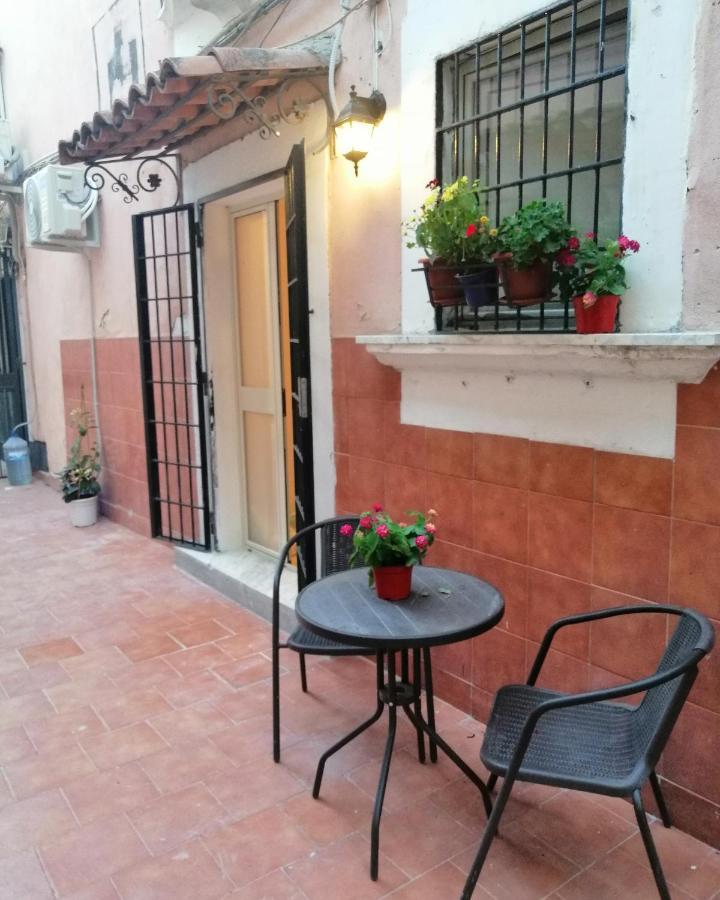 Etnacity Guest House Apartment Catánia Buitenkant foto