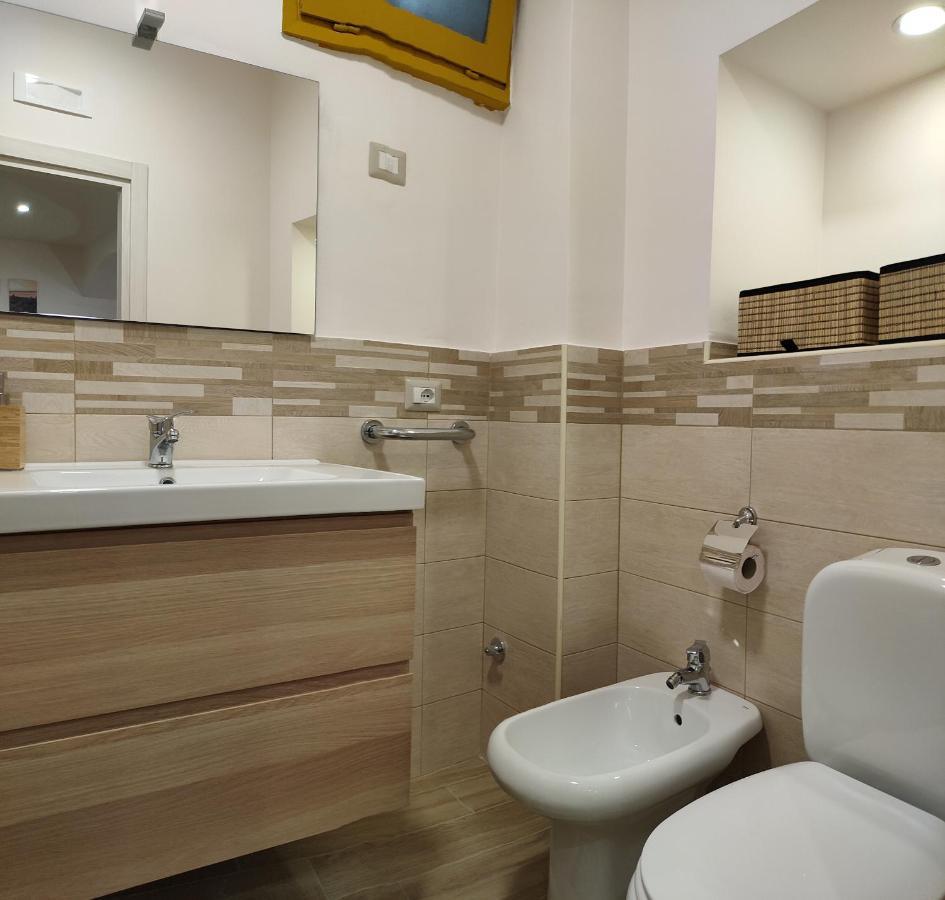 Etnacity Guest House Apartment Catánia Buitenkant foto