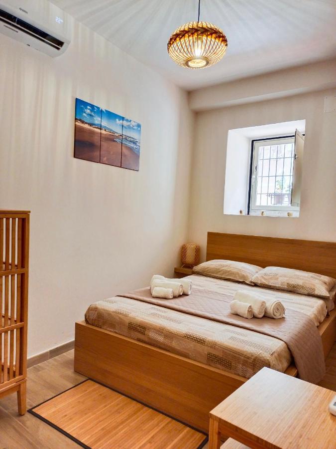 Etnacity Guest House Apartment Catánia Buitenkant foto