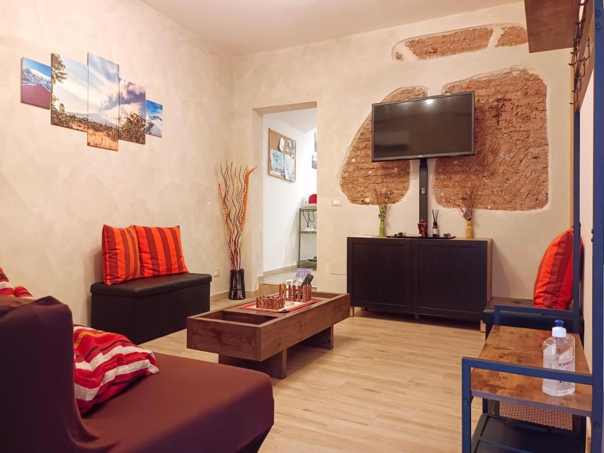 Etnacity Guest House Apartment Catánia Buitenkant foto